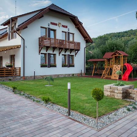 Bed and Breakfast Farkas Panzió Praid Exterior foto